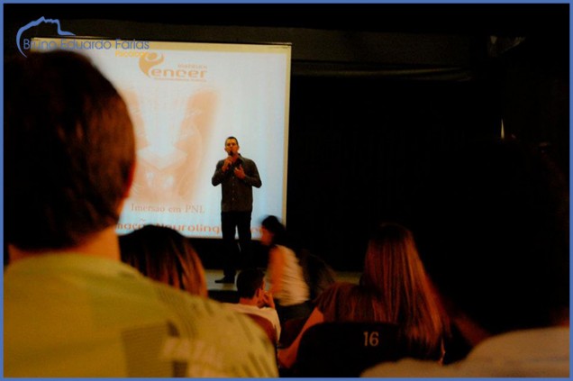 Dr. Bruno Farias no início da carreira em Santos
